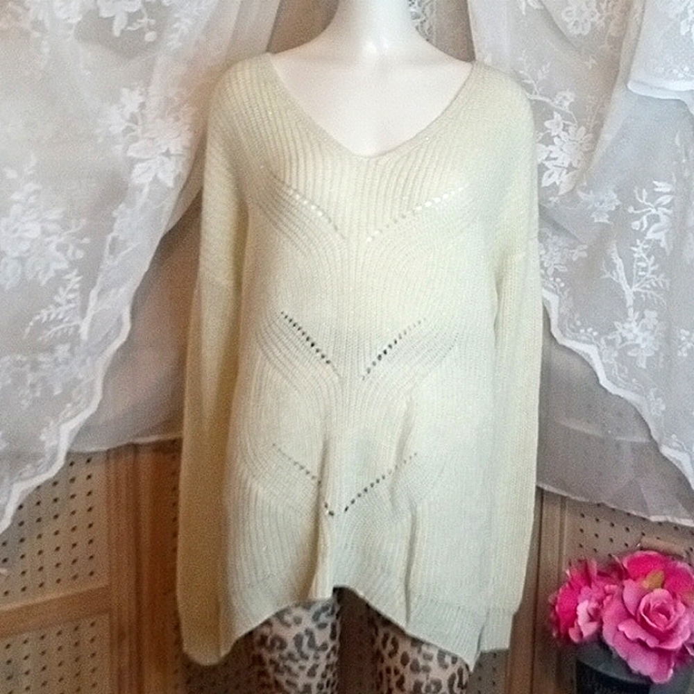 🆕Loose knit sweater